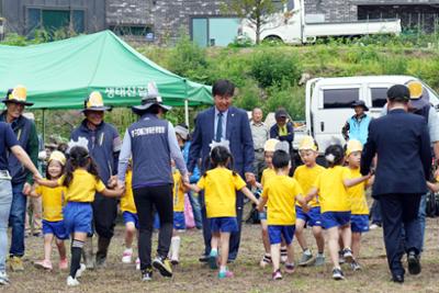 생태계 교란 식물 제거의 날 행사