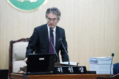 제255회 제2차 정례회 제5차 본회의05-1030.jpg