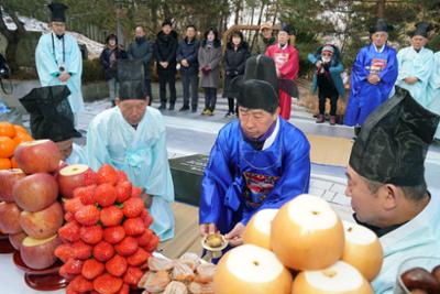 제20회 국토정중앙 달맞이 축제07-1030.jpg