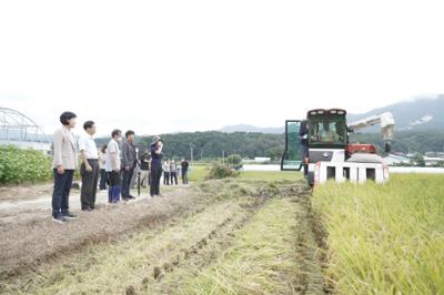 2022년 첫 벼베기 행사