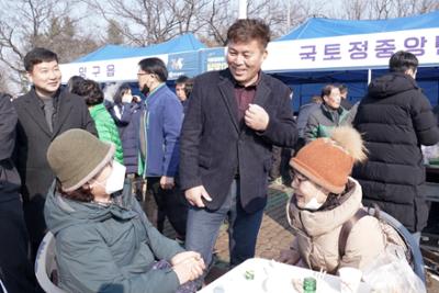 제21회 국토정중앙 달맞이 축제22-1500.jpg