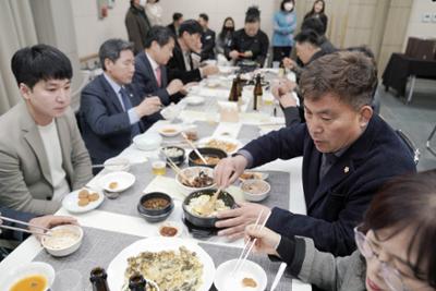 평화지역 외식지구 조성사업 음식개발 및 통합마케팅용역 핵심메뉴개발품평회09-1500.jpg