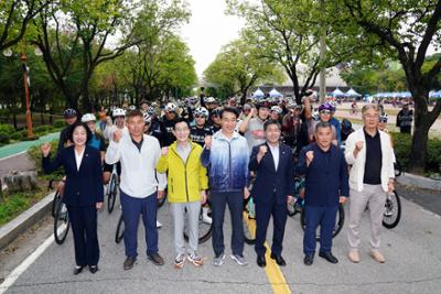 2023 Tour de DMZ 양구그란폰도 개막식14-1500.jpg