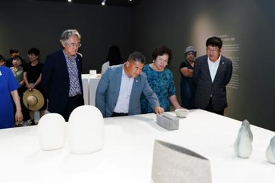 2024 백자의 여름 양구의 자연展 개막식07-1500.jpg