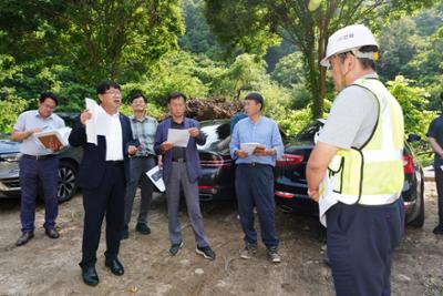 지방도 460호선 고방산지구 절개지 보강사업 현장방문04-1500.jpg