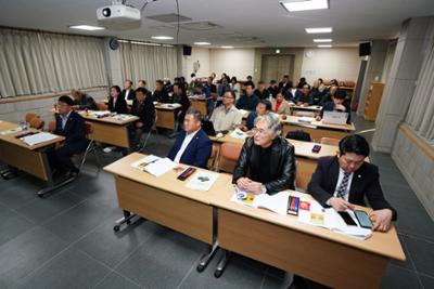 양구군 지역소멸대응 및 수입천댐 결사저지 특위 제4차 포럼22-1500.jpg