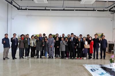 제7회 박경민 초대 개인전  '양구를 보다' 개막식