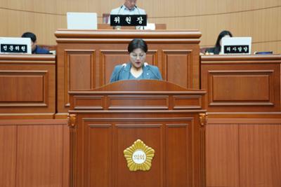 제320회 양구군의회 제1차 정례회 제1차 조례특위 (4).JPG