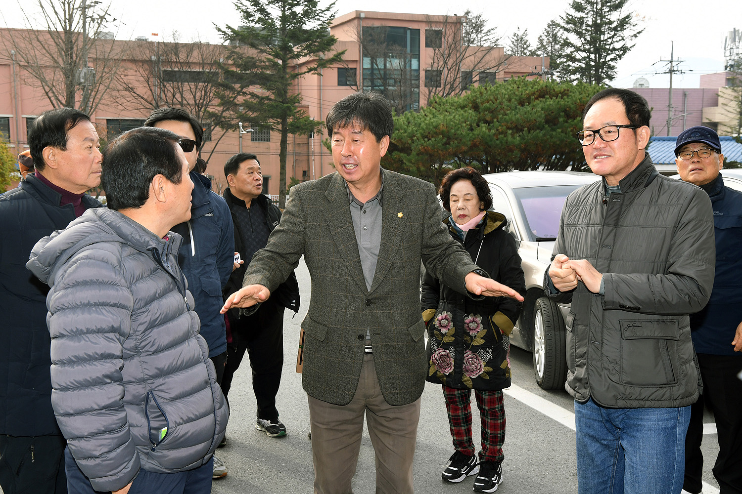 성남시의정회양구군방문09-1500.jpg