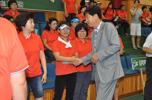 4개군 학교운영위원회 체육대회 참석