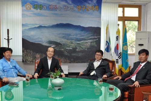 (전)국회의원 조일현 양구군의회 방문