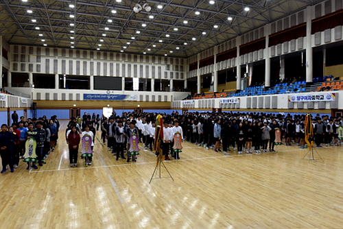 제20회 군수기 중학교 문화·체육 한마당 개회식 참석