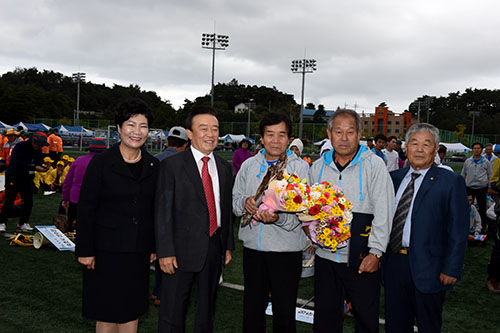 제20회 강원도 노인의 날 및 제8회 강원어르신 한마당축제 개회식 참석