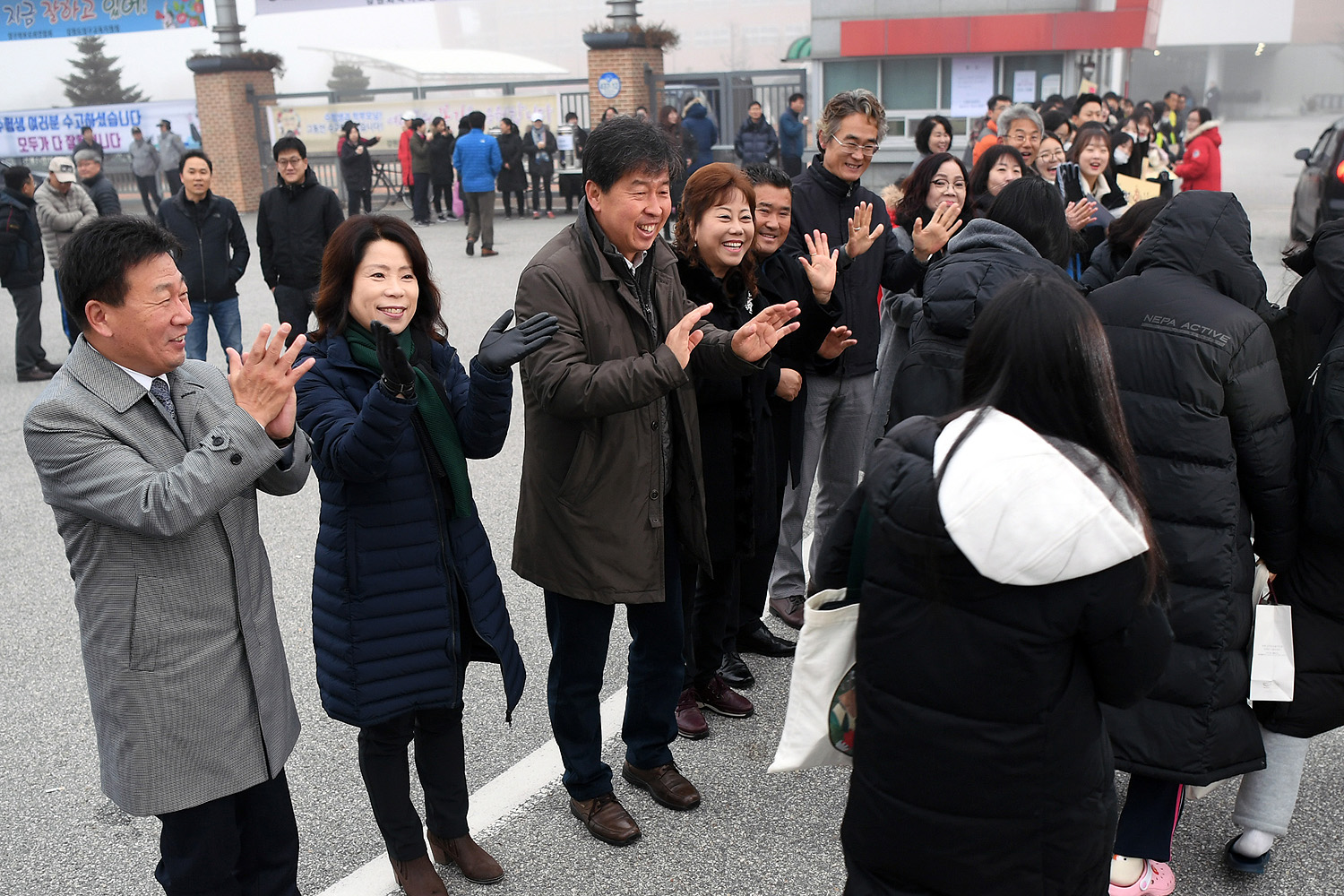 대학수학능력시험생격려02-1500.jpg