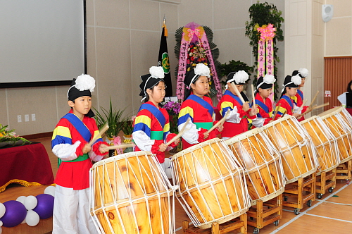 용하초등학교김남수교장정년퇴임식3DSC_3678.jpg