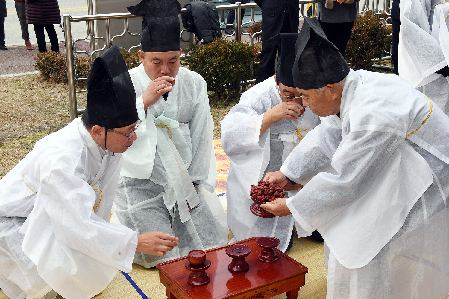 팔효자 제례